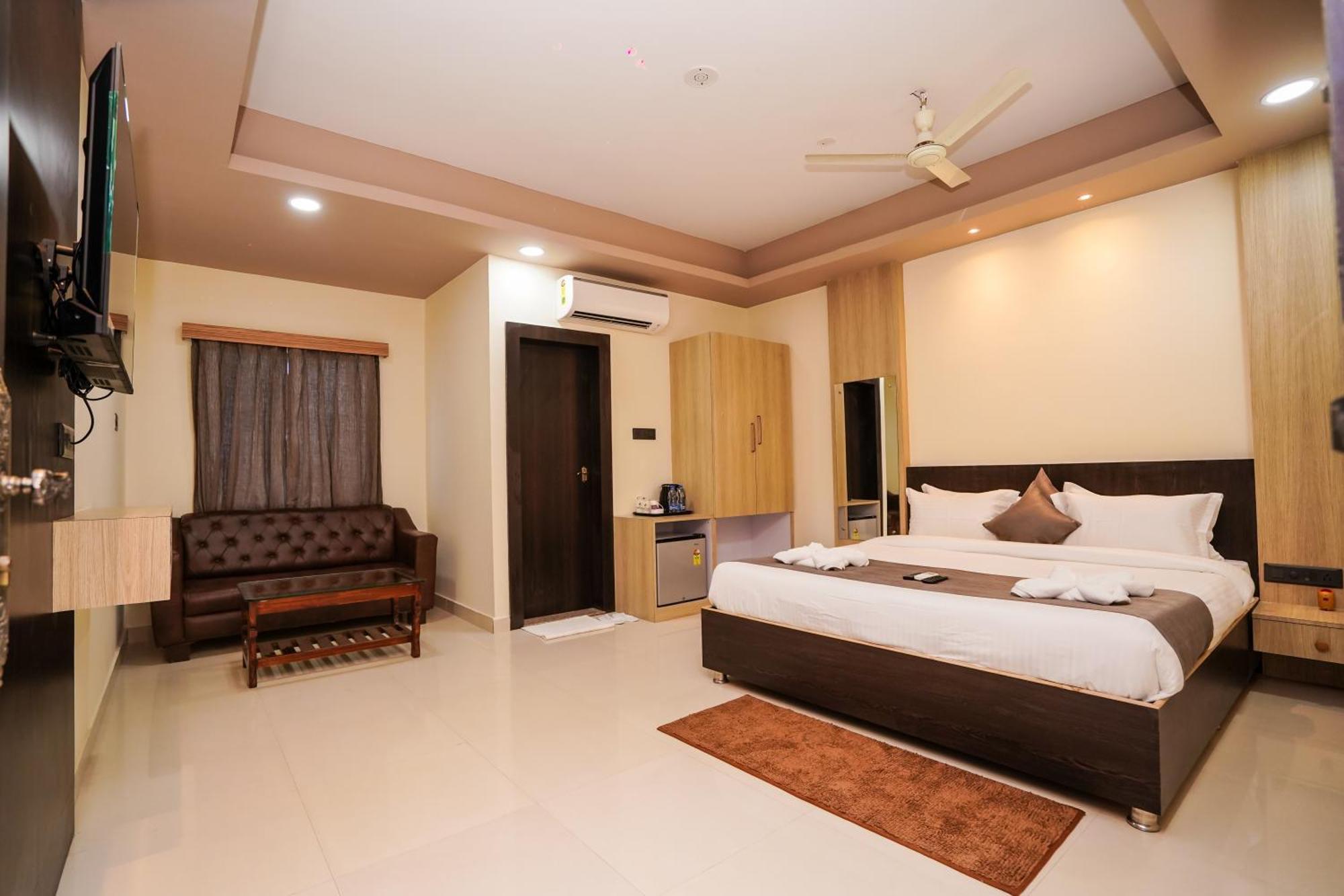 Hotel Middleton Nxt Bhubaneswar Exterior foto